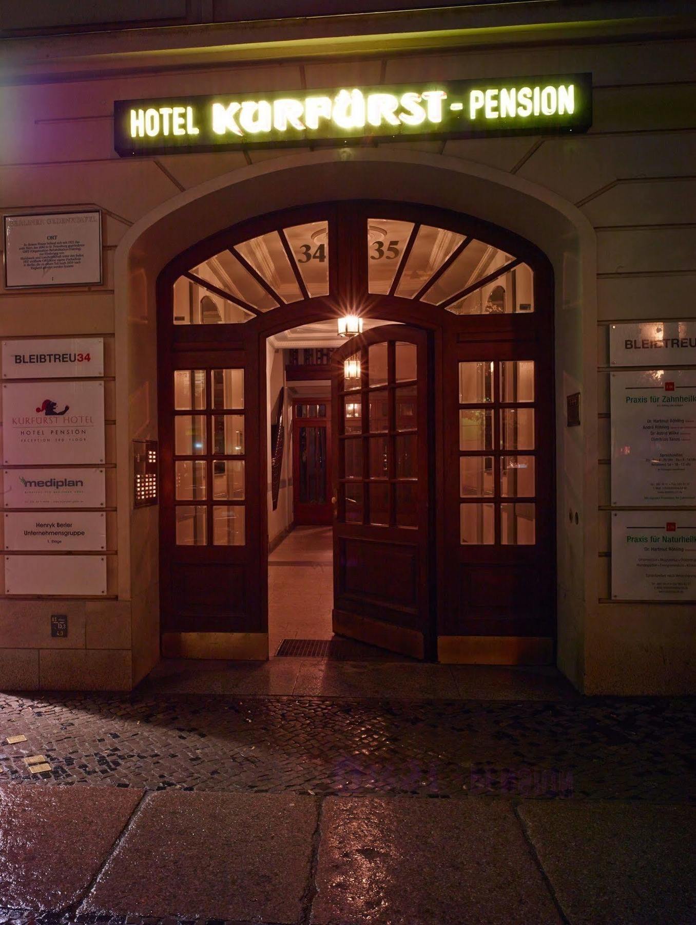 Kurfuerst Am Kurfuerstendamm Berlim Exterior foto